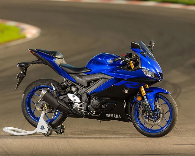 Yamaha R3